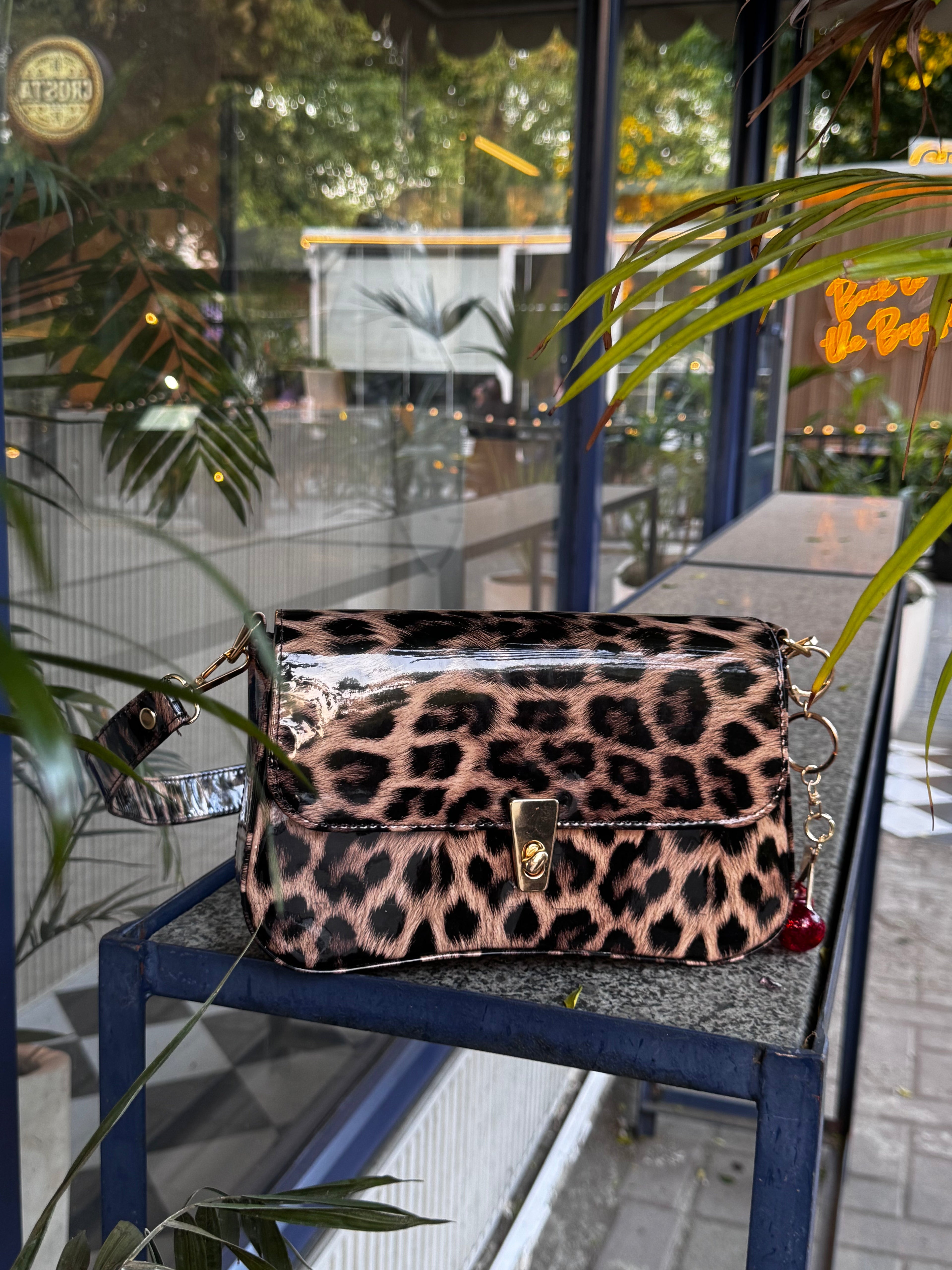 Lyana Safari Bag