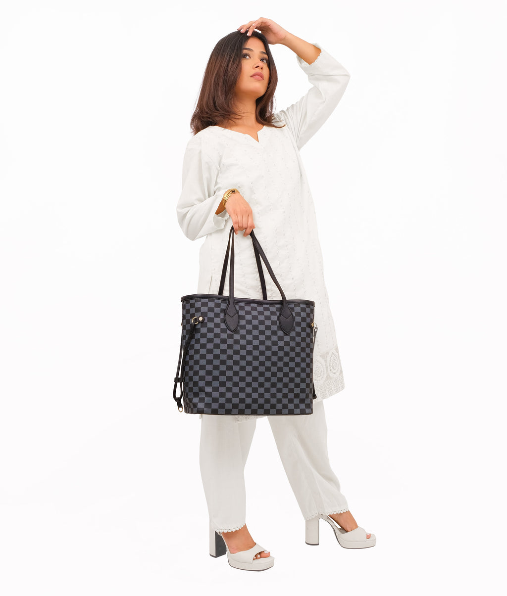The Lyana Checkered Tote Black